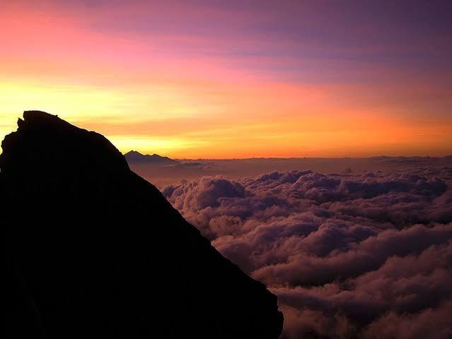 Best Mount Agung Sunrise Trekking Tour 2024 | Mr Bali Tour